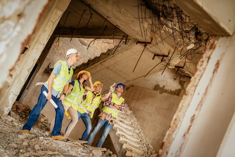 Demolition of a building | DemolitionMatch